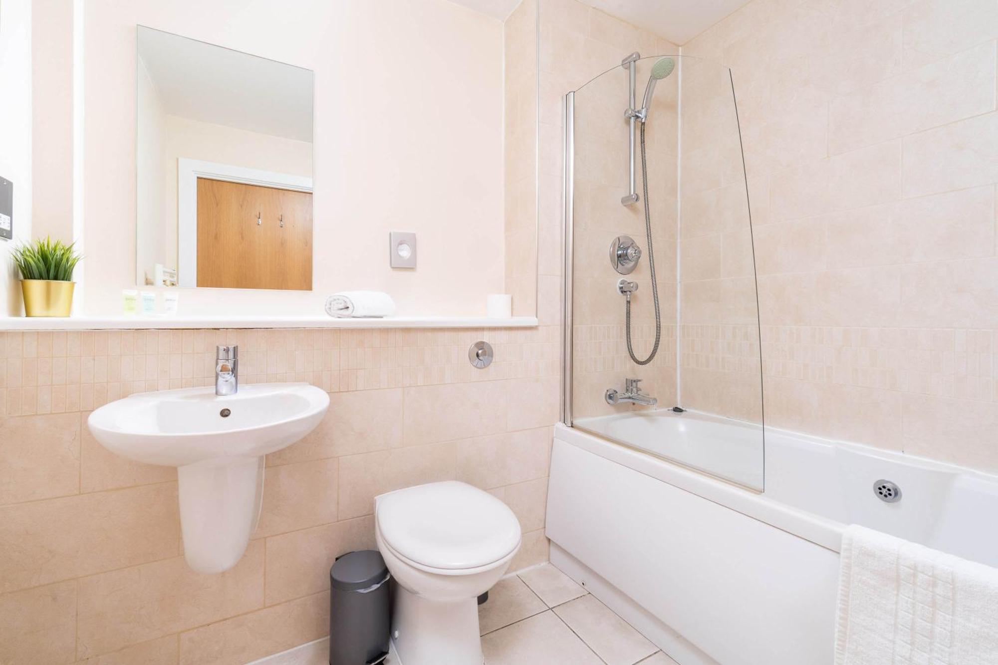 Stylish Birmingham City Centre - 2 Bed - Secure Parking - 5Ac Ngoại thất bức ảnh