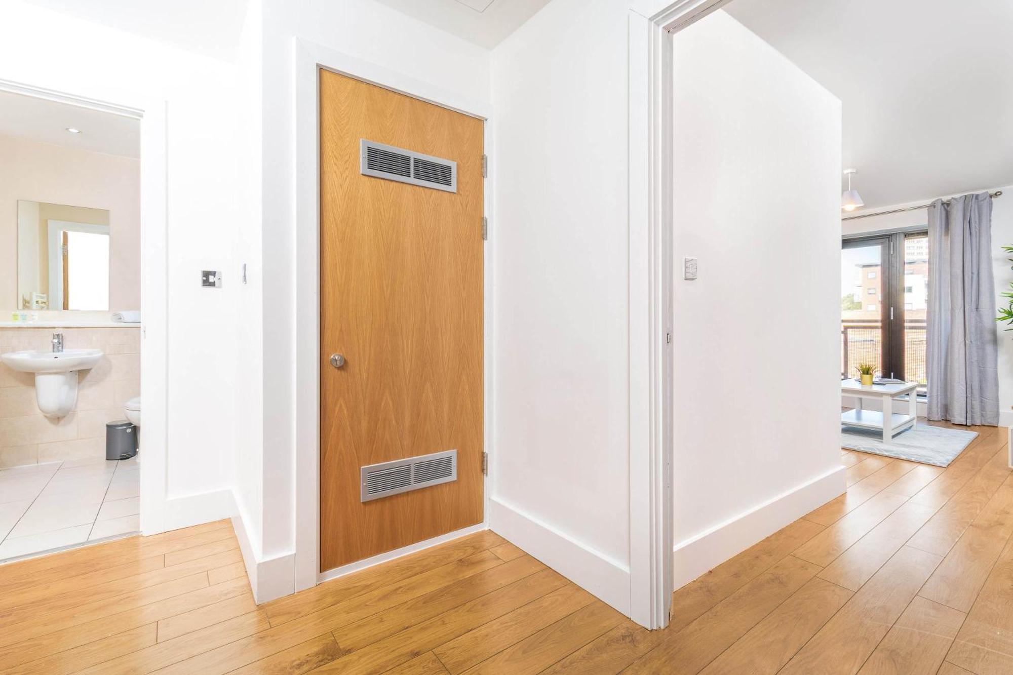 Stylish Birmingham City Centre - 2 Bed - Secure Parking - 5Ac Ngoại thất bức ảnh